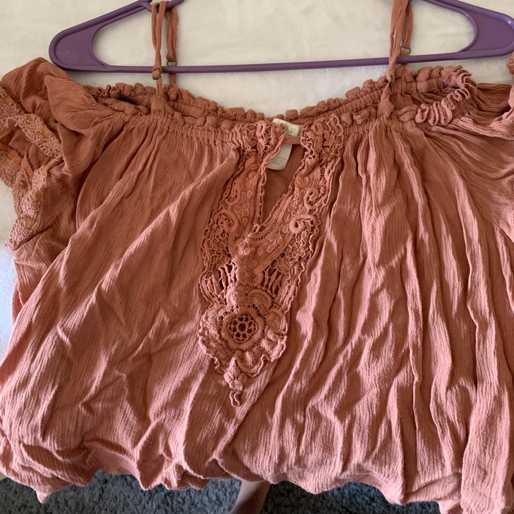 Off shoulder f21 top